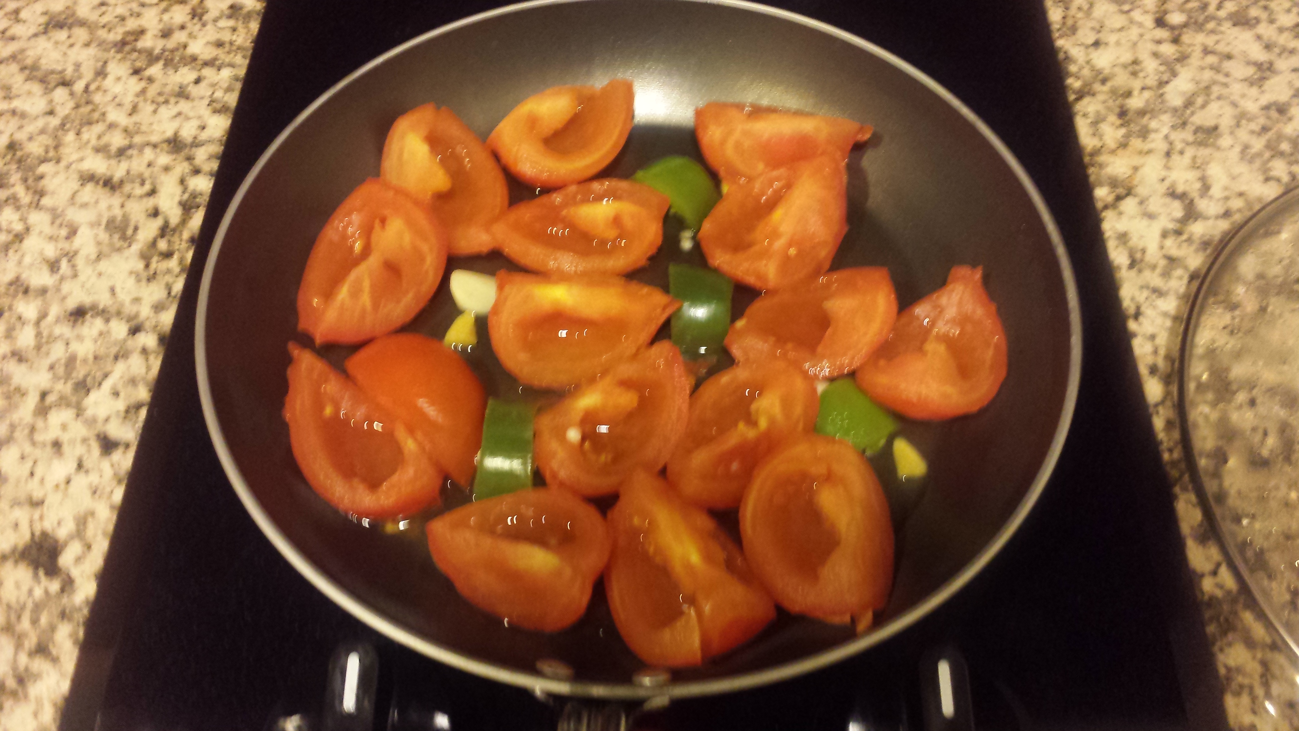 1 tomatoesinpan